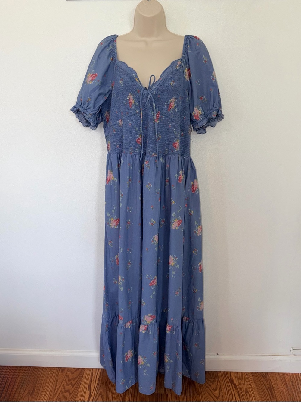 Universal Thread Blue Floral Maxi Dress with Puff Sleeves